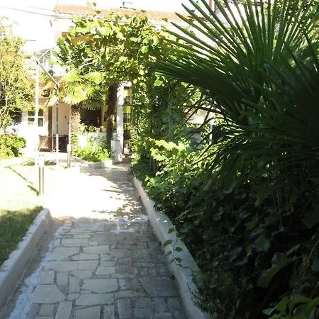 Apartment Jozefina *